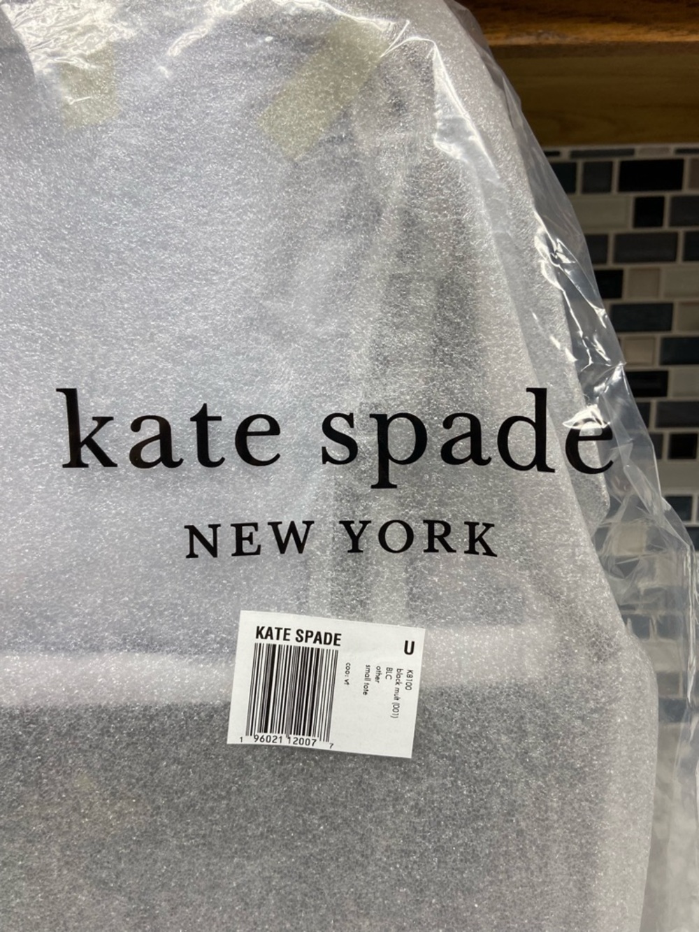 Kate Spade New York

DISNEY X KATE SPADE NEW YORK SMALL DALMATIANS TOTE BAG - Picture 4 of 11